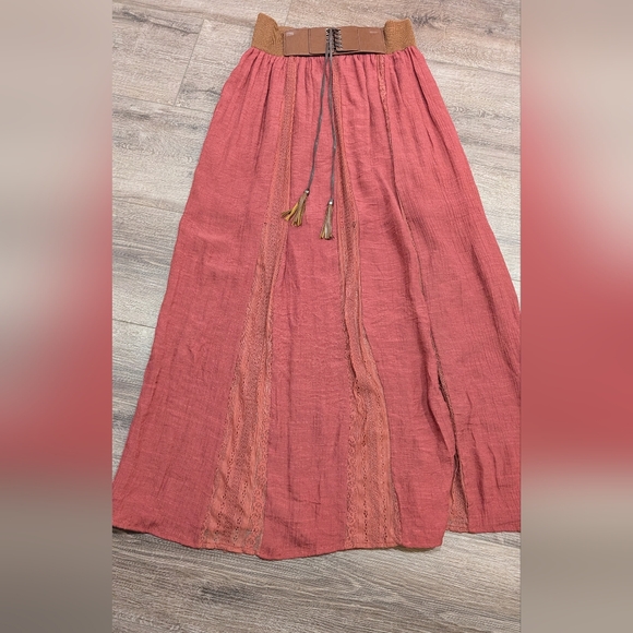 Altar'd State Dresses & Skirts - Altar'd State Rust Maxi Skirt with Brown Stretchy Waistband